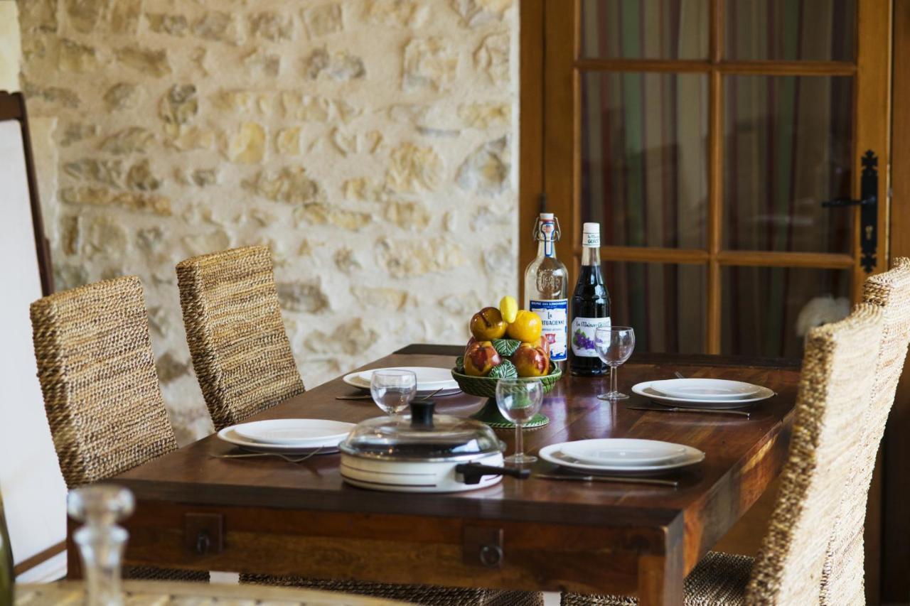 Le Riad Bourguignon Ouanne Εξωτερικό φωτογραφία